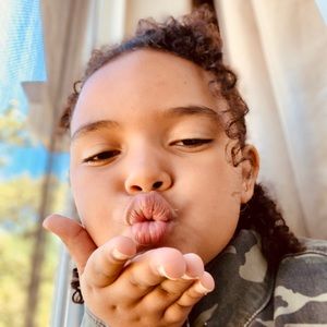 Meet your Posher, Waili